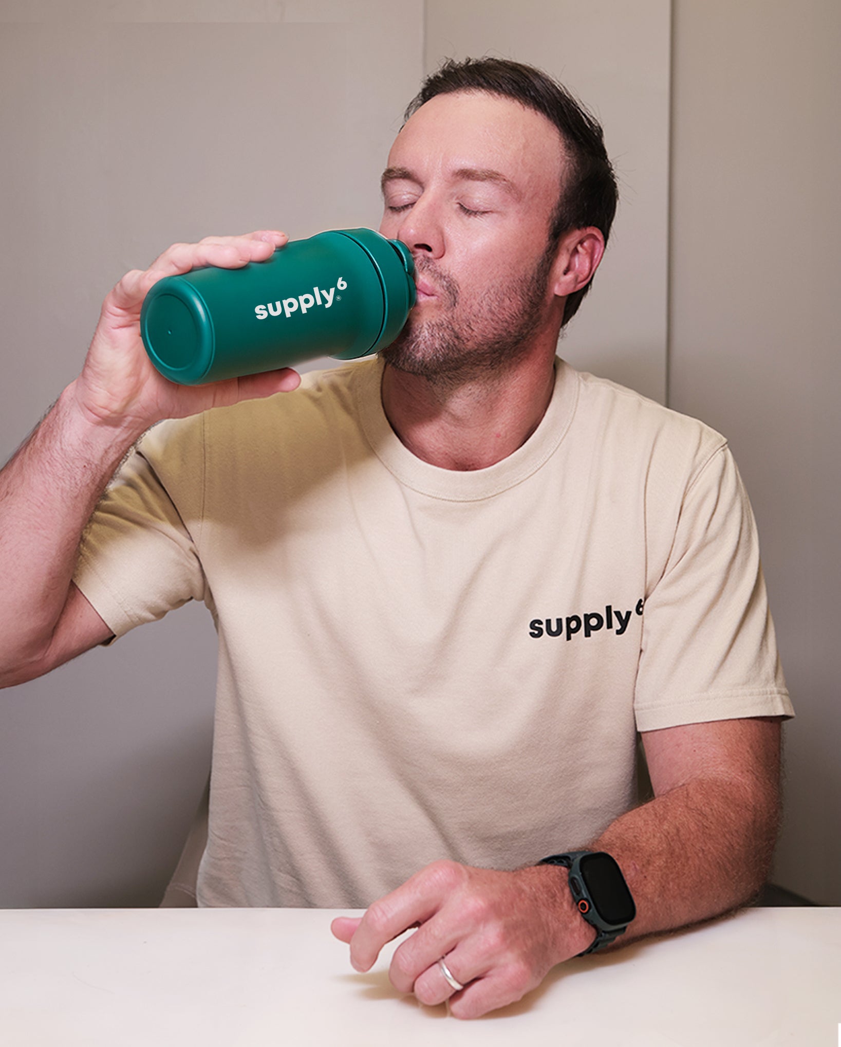Supply6 Pro Shaker