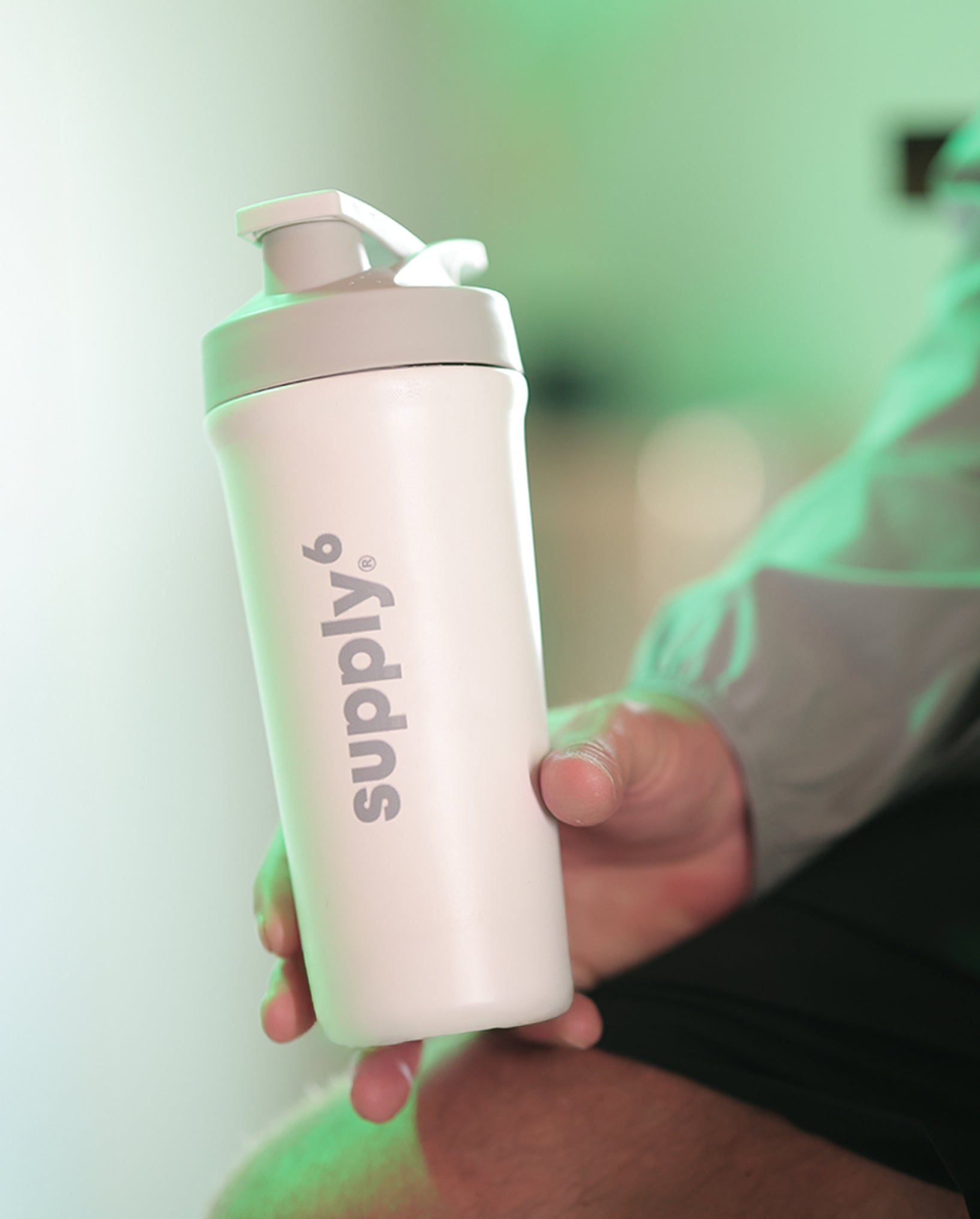 Supply6 Pro Shaker