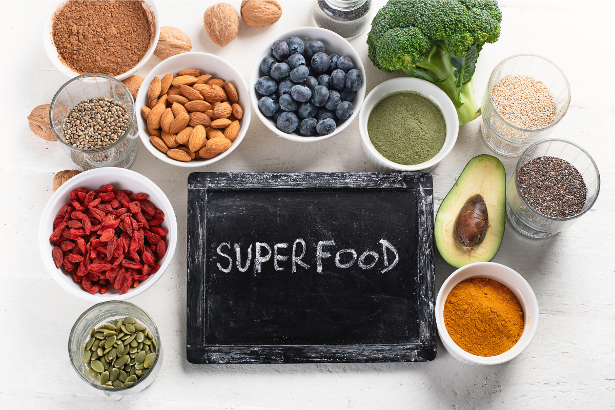 Understanding the Benefits and Risks of Superfoods in Your Diet